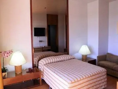 Ghotel & Living Muenchen-zentrum מלון 3*