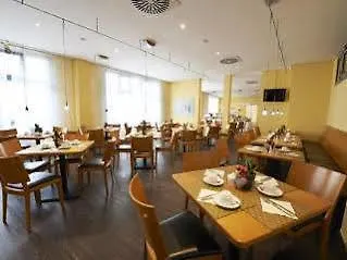 Ghotel & Living Muenchen-zentrum 3* Münih