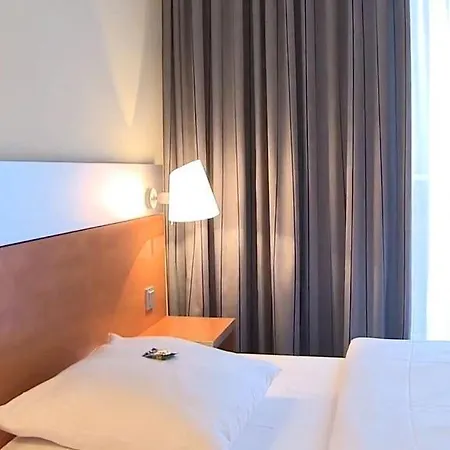 ホテル Ghotel & Living Muenchen-zentrum 3*